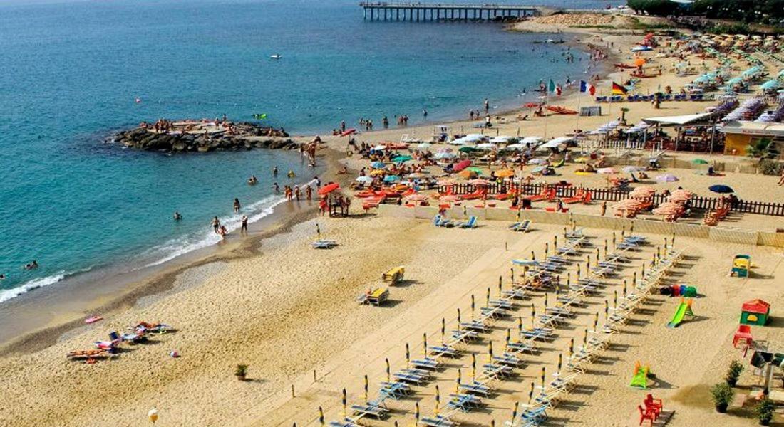 Milanomare Appartement Pietra Ligure Buitenkant foto